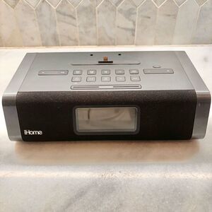iHome iDL45 Alarm Clock Radio And iPhone Docking Station Multifunction Silver OS